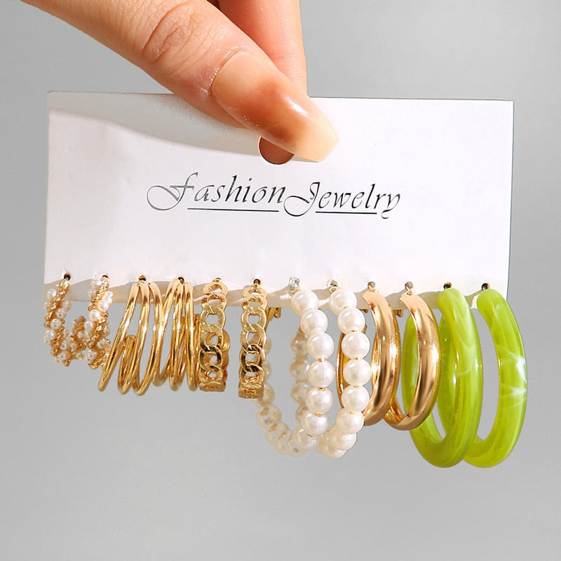 Pretty Earrings Set