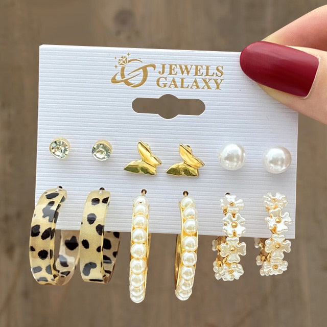 Pretty Earrings Set