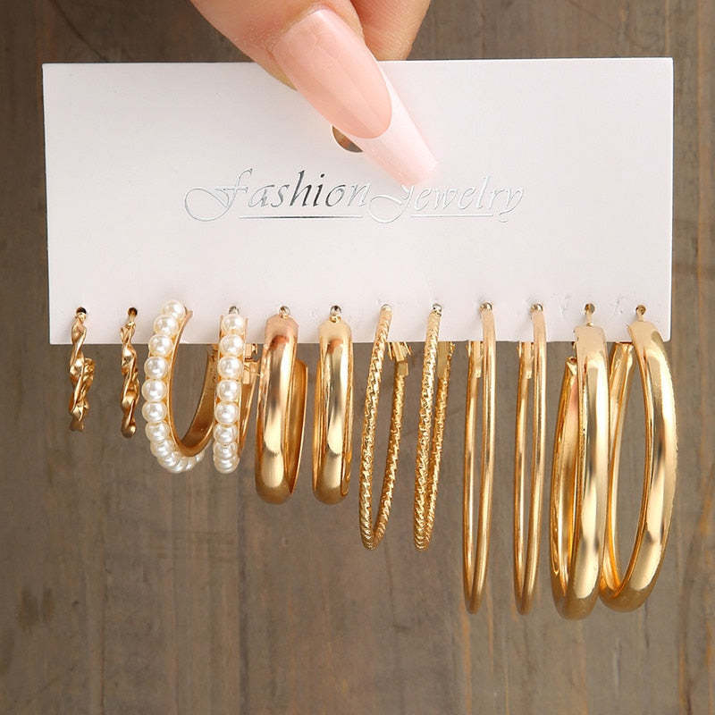 Pretty Earrings Set