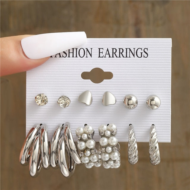 Pretty Earrings Set